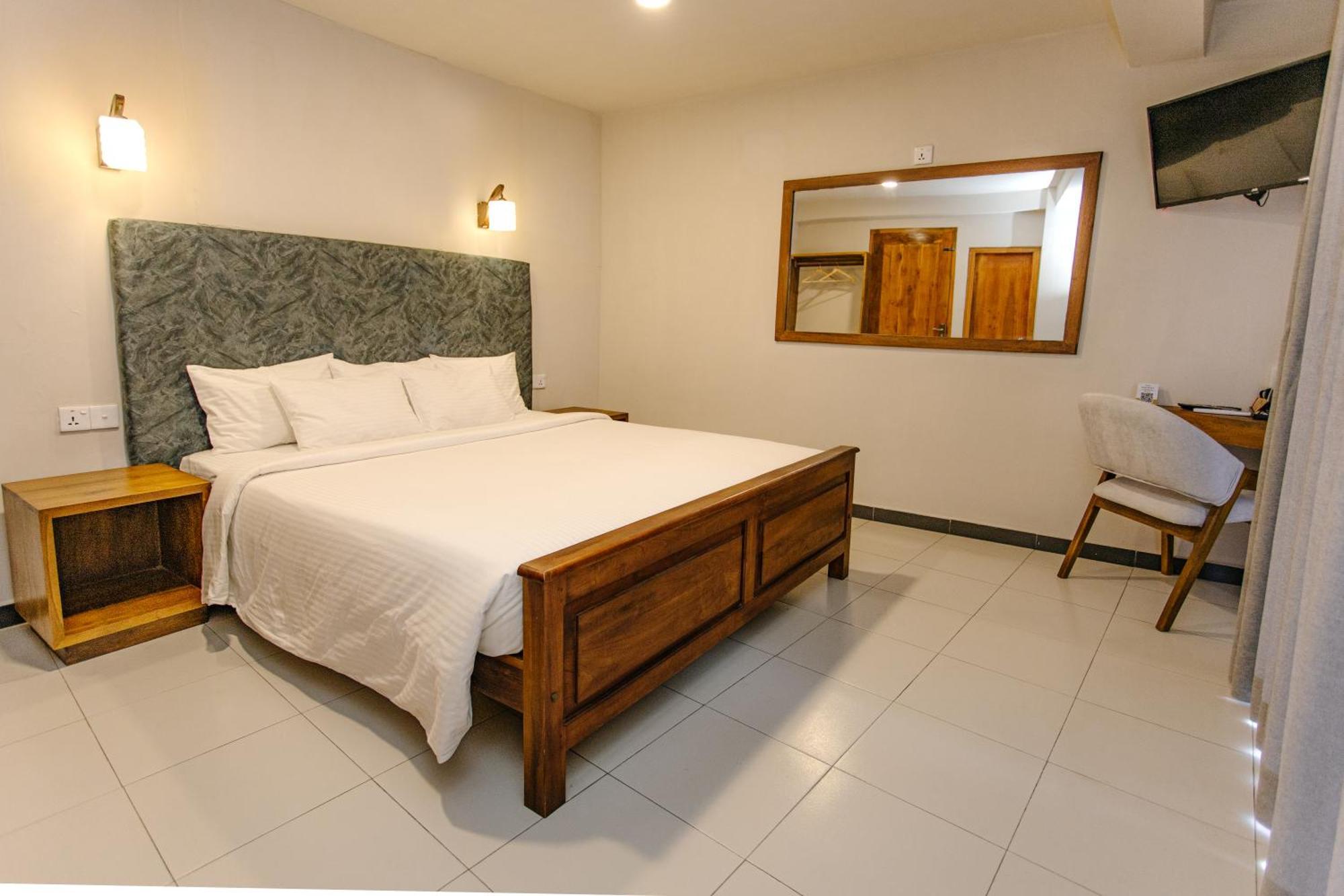 Luxor Kirindi Ella Hotel บันดาราเวลา ภายนอก รูปภาพ